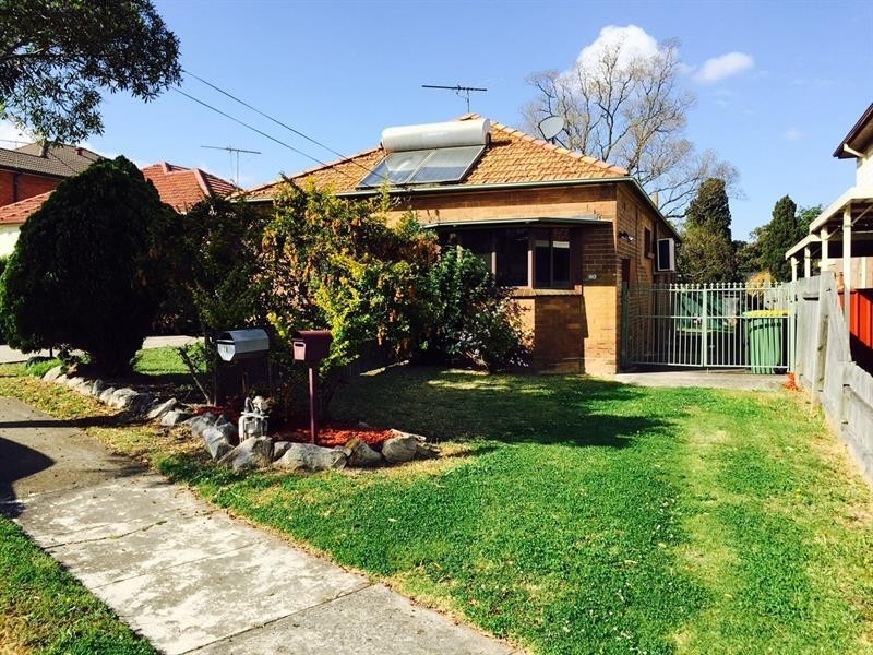 28 Anselm Street, Strathfield South NSW 2136