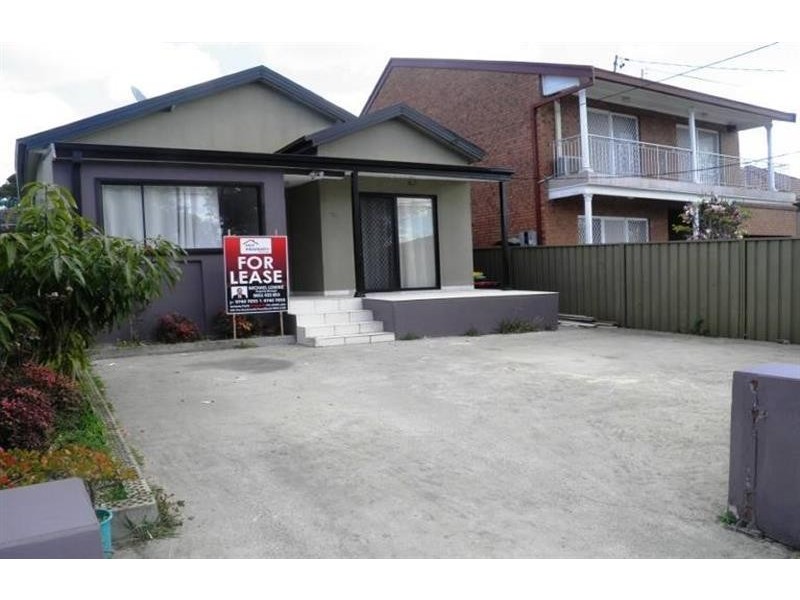 26 Defoe St, Wiley Park NSW 2195