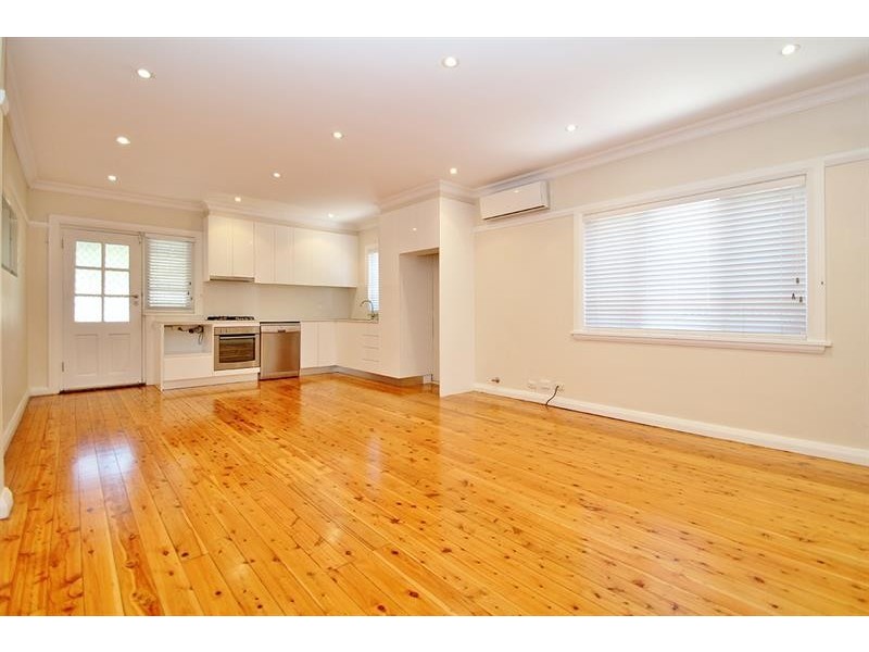 5 Kent Ave, Croydon Park NSW 2133