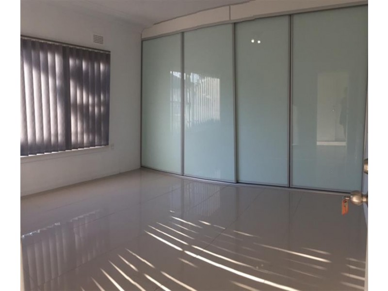 44 Carlton Pde, Punchbowl NSW 2196