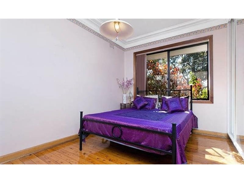 63 Morgan St, Kingsgrove NSW 2208