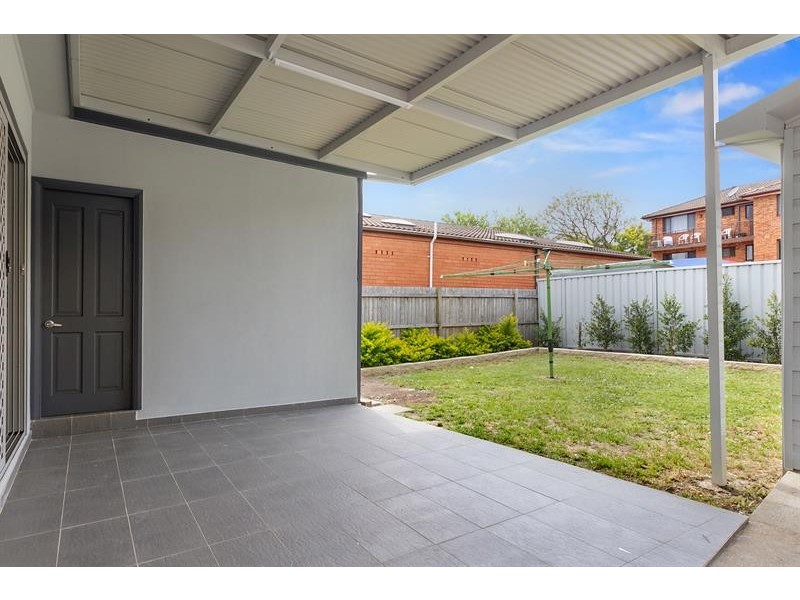 10 Leylands Pde, Belmore NSW 2192
