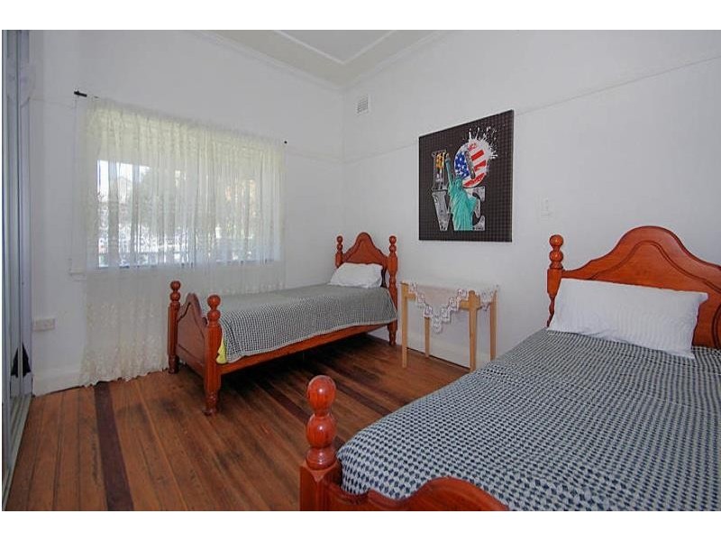 4 Rawson Street, Wiley Park NSW 2195