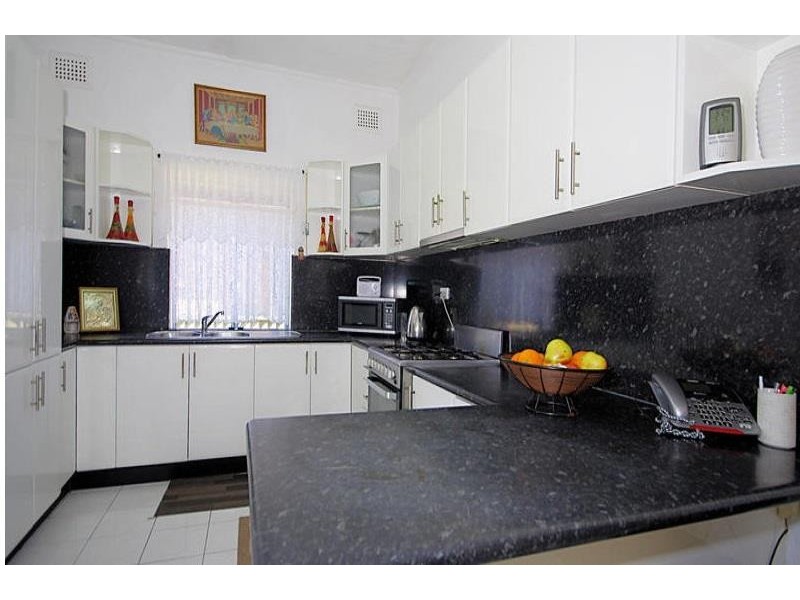 4 Rawson Street, Wiley Park NSW 2195