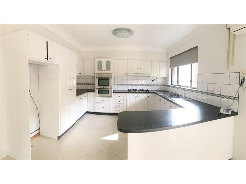 17 Milton St, Burwood NSW 2134