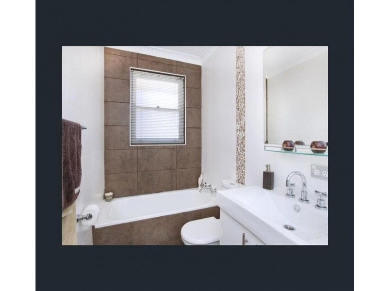 8/28 Pembroke Street, Ashfield NSW 2131