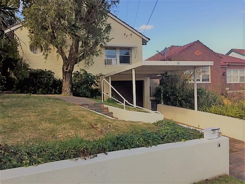 14 Bobadah St, Kingsgrove NSW 2208