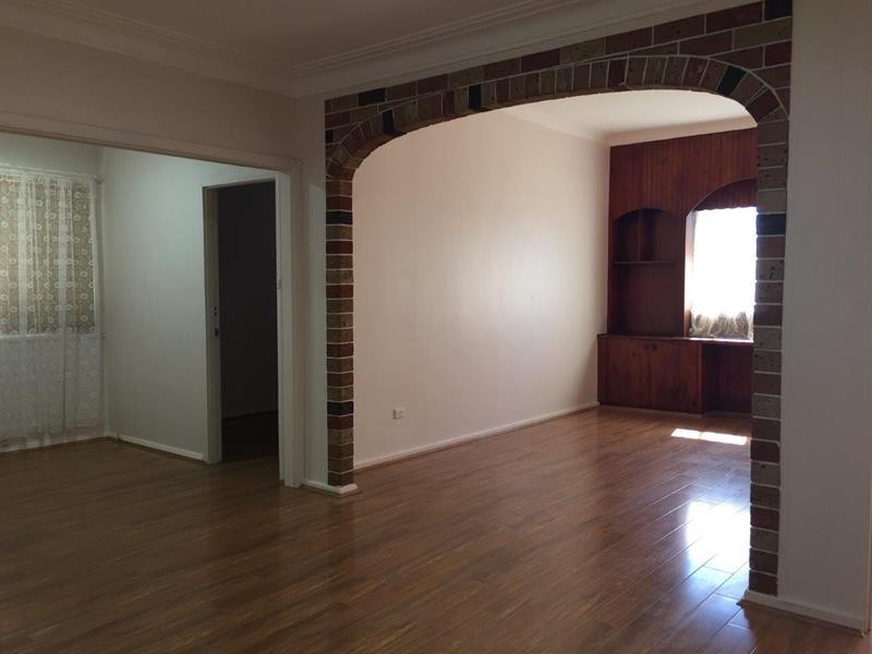29 Beauchamp St, Wiley Park NSW 2195