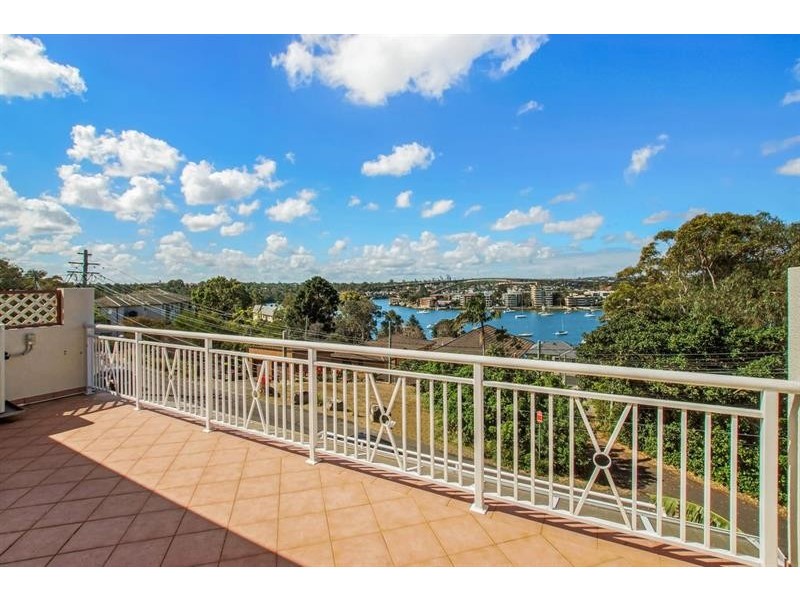 8 Hezlet Street, Chiswick NSW 2046