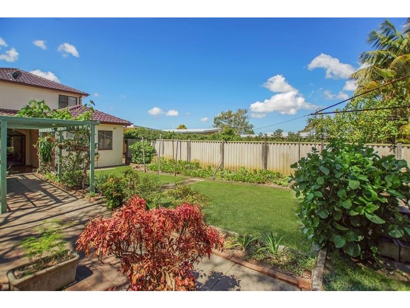 8 Hezlet Street, Chiswick NSW 2046