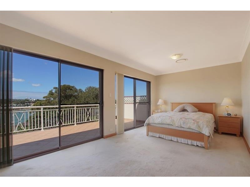 8 Hezlet Street, Chiswick NSW 2046