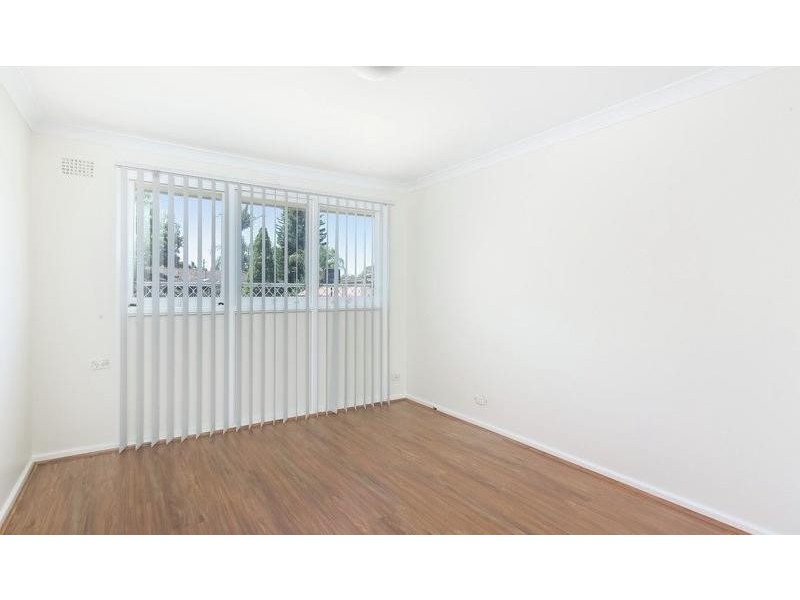 33 Captain Cook Drive, Willmot NSW 2770