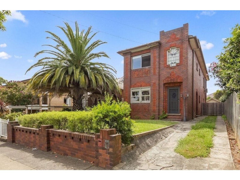 6A Hampden Street, Ashfield NSW 2131