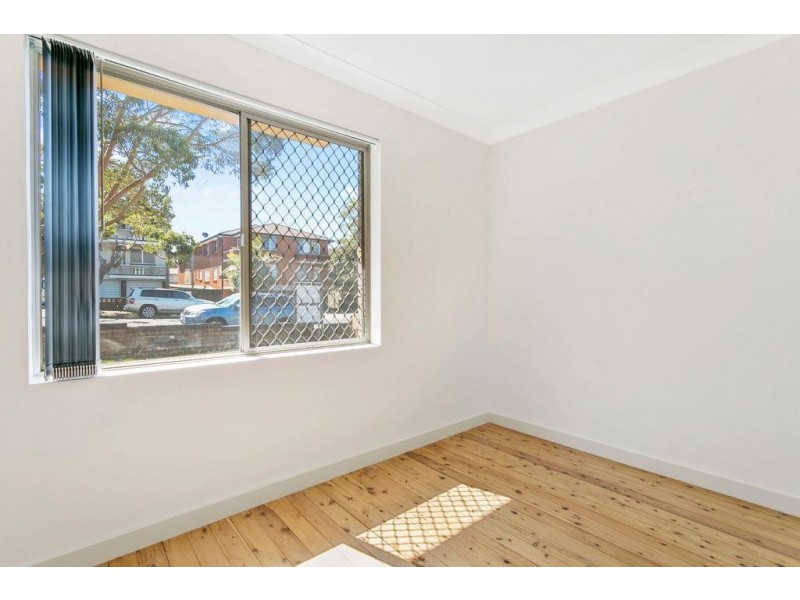 1/54 Knox  Street, Belmore NSW 2192