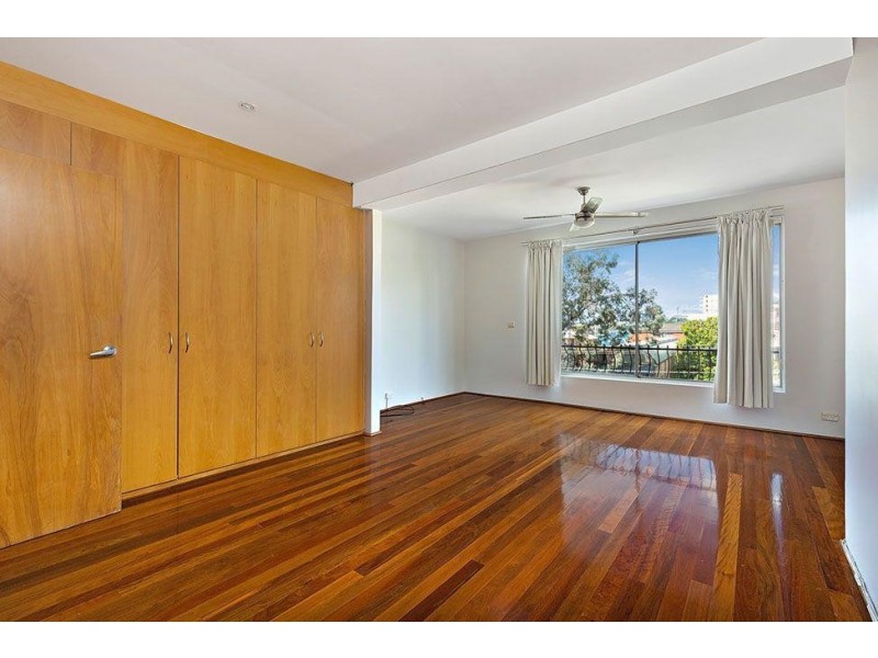 131 Lower St Georges Crescent, Drummoyne NSW 2047