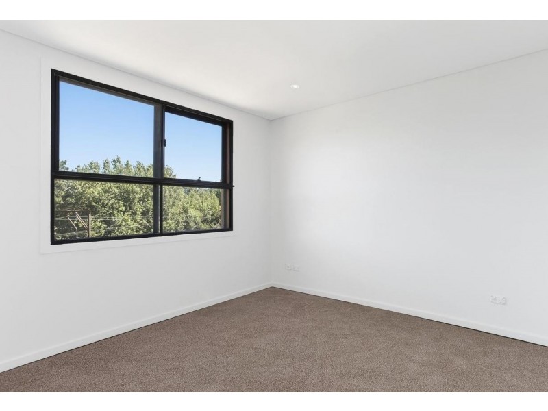 8 Great Western Way, Leura NSW 2780