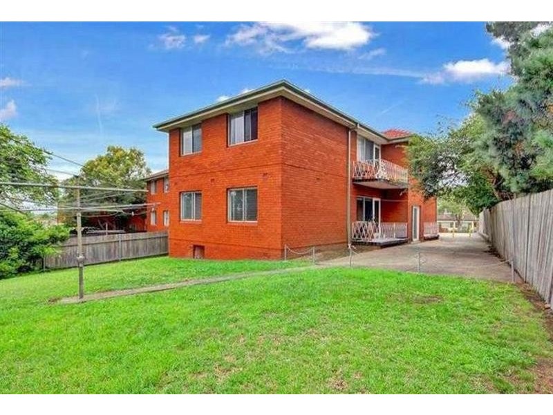 Unit 3/44 Stoddart Street, Roselands NSW 2196
