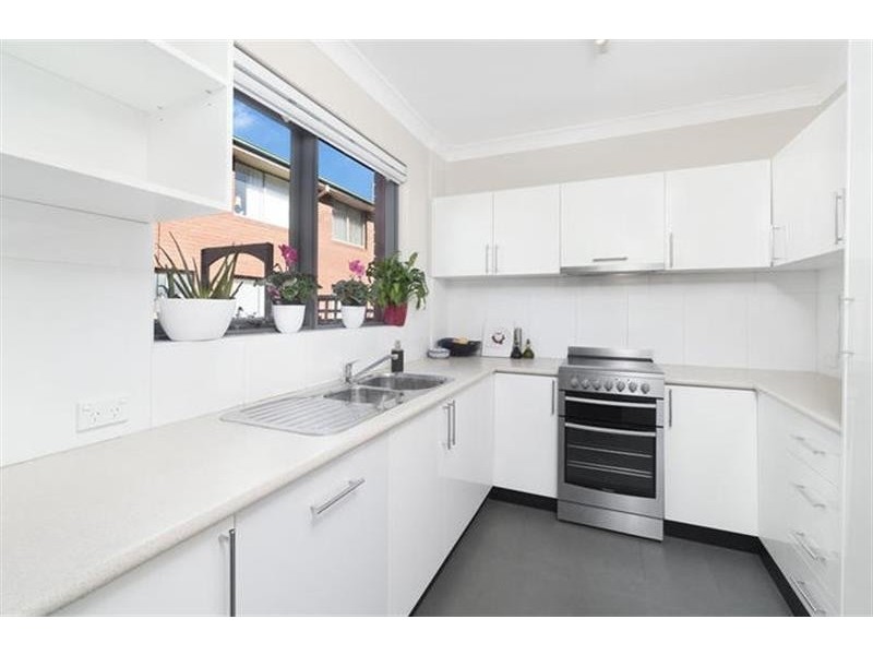 4/6 Pearson Street, Gladesville NSW 2111