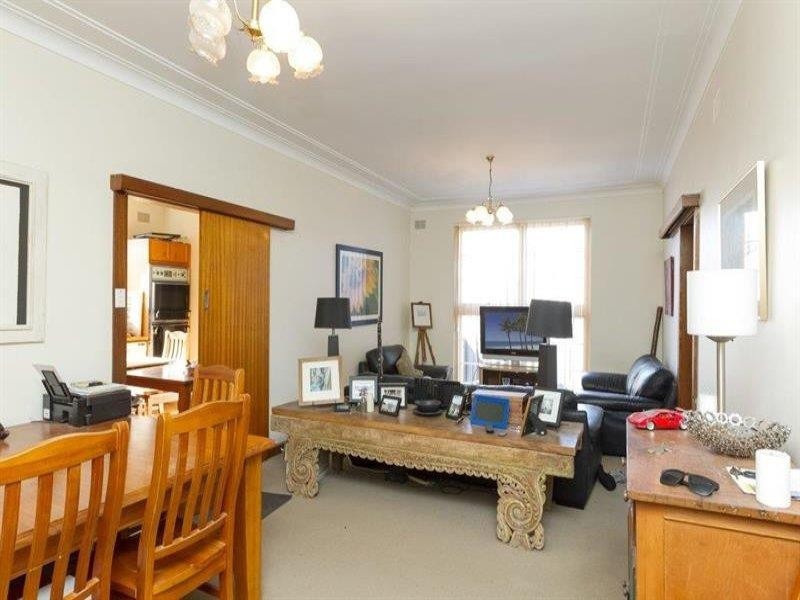 20 Noble Street, Rodd Point NSW 2046