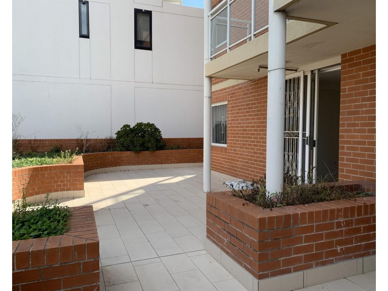 4/23 Macmahon Street, Hurstville NSW 2220