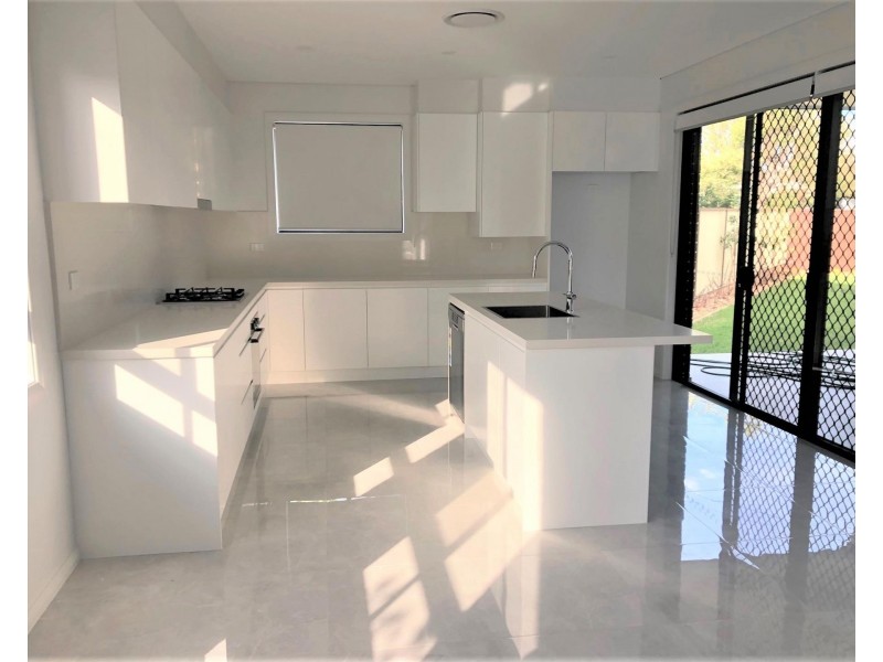 5 Gillian Place, Punchbowl NSW 2196