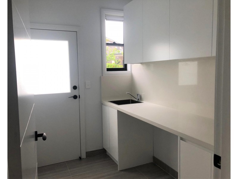 5 Gillian Place, Punchbowl NSW 2196