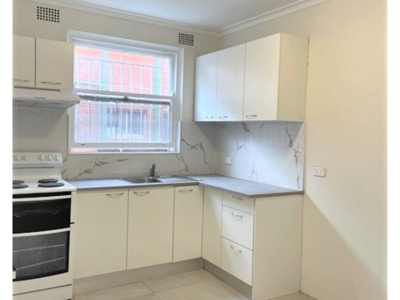 6 /14 Colin Street, Lakemba NSW 2195