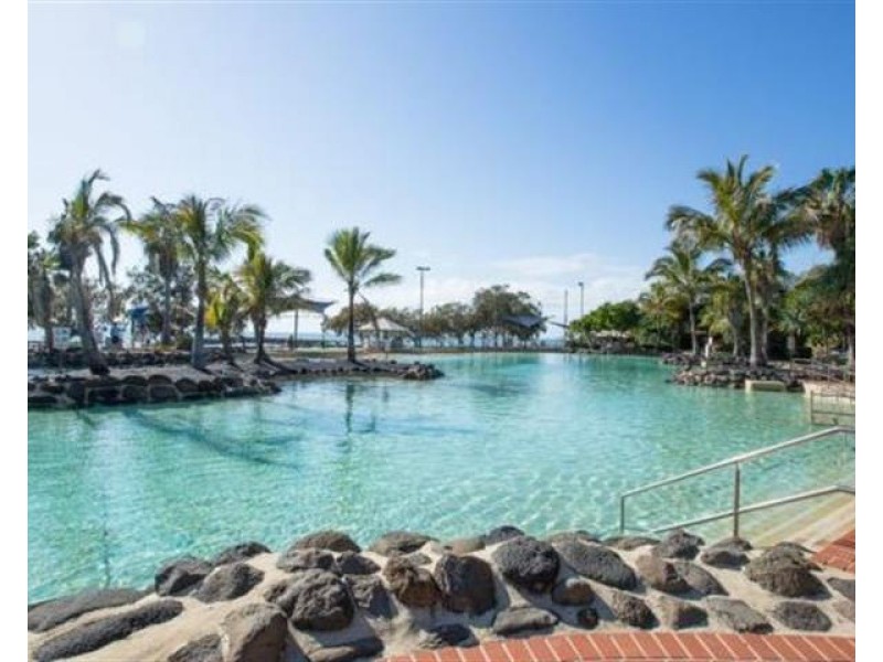 99 Sutton St, Redcliffe QLD 4020