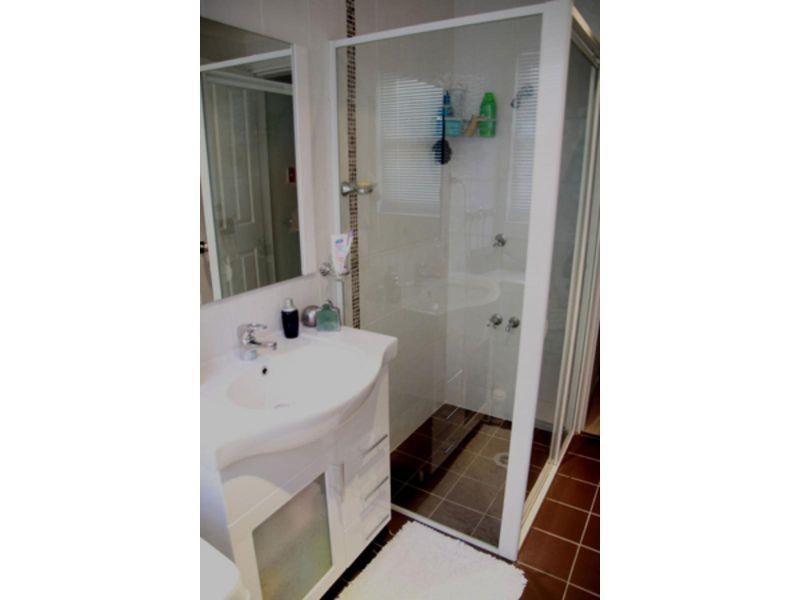 4/12 Renown Avenue, Wiley Park NSW 2195