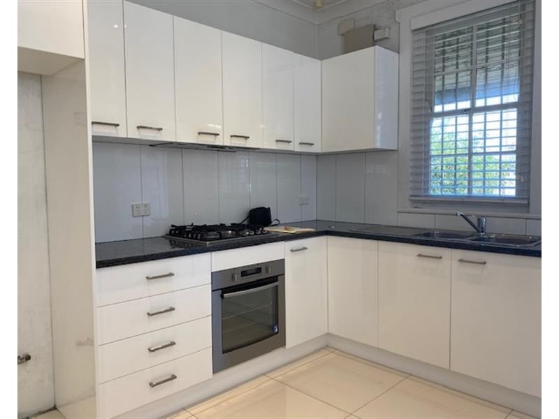 9/385 Forest Road, Bexley NSW 2207