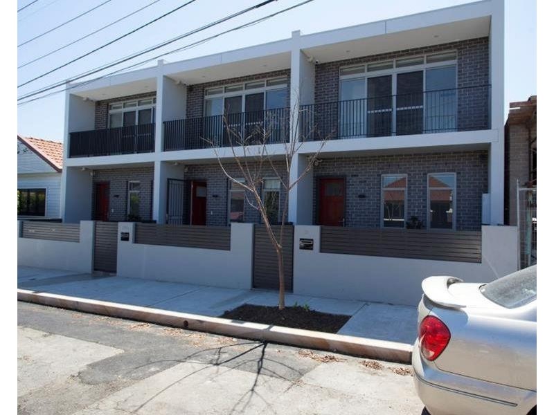 31 Alfred Street, St Peters NSW 2044