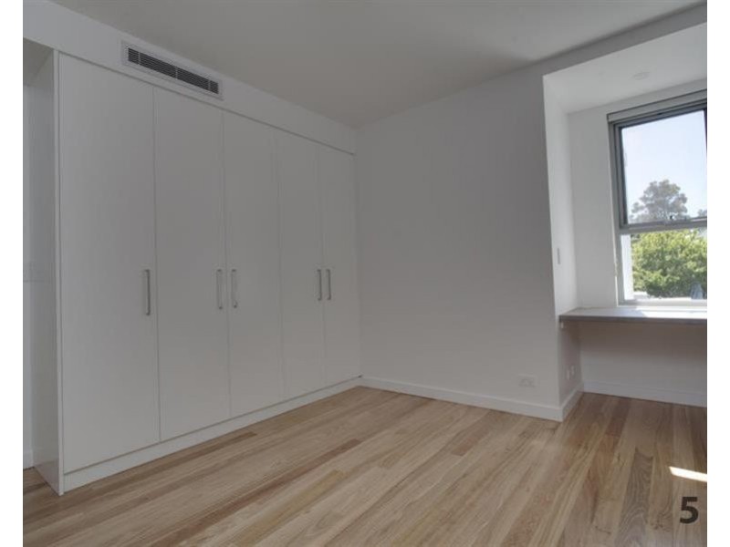 31 Alfred Street, St Peters NSW 2044