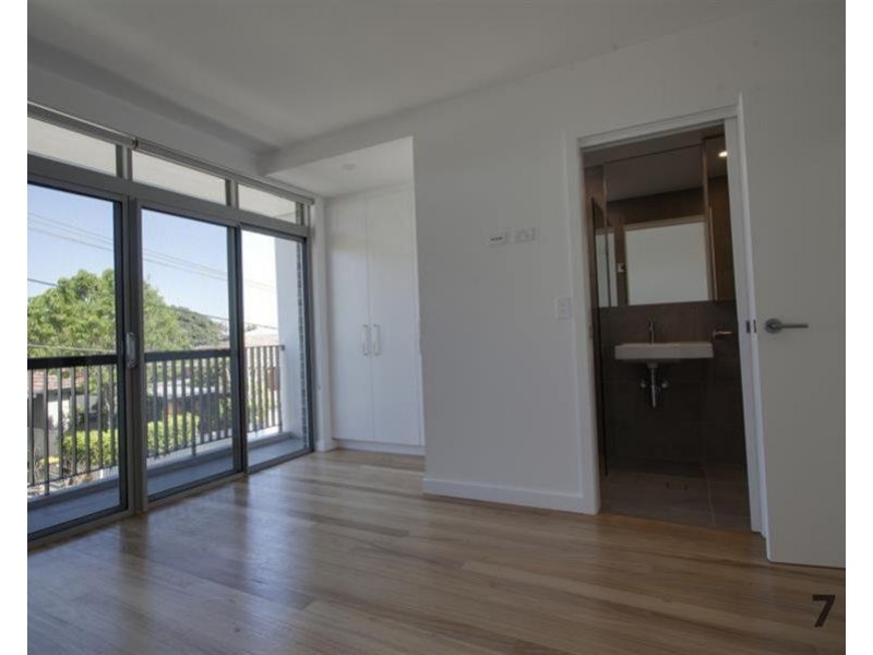 31 Alfred Street, St Peters NSW 2044