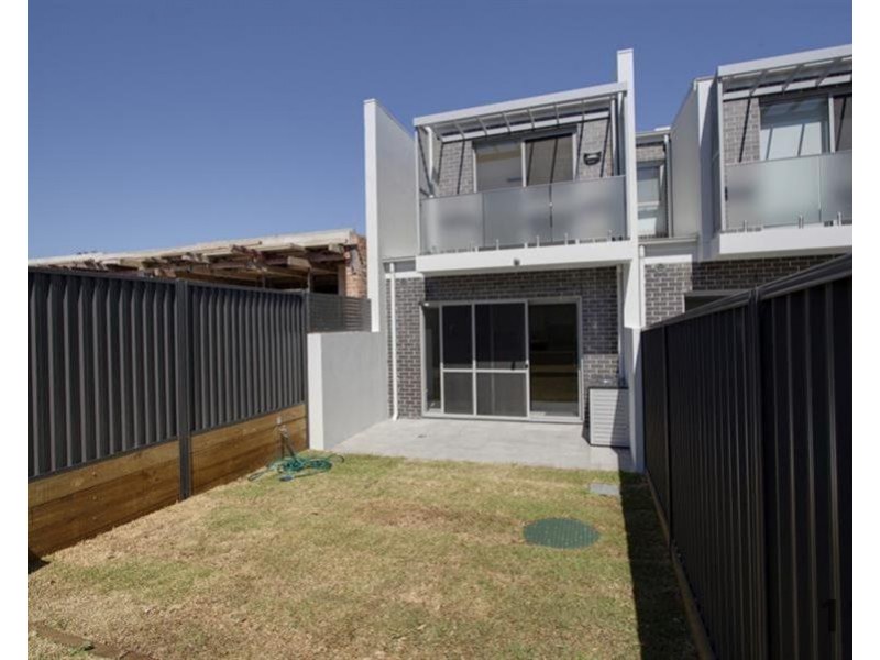 31 Alfred Street, St Peters NSW 2044