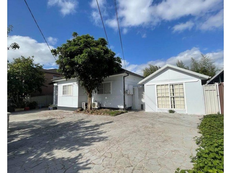 22 Malouf Street, Canley Heights NSW 2166