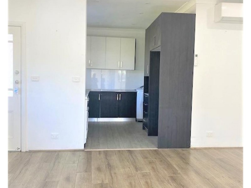 25a Daphne Avenue, Bankstown NSW 2200