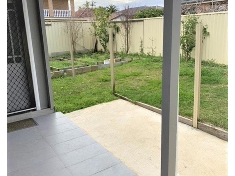 25a Daphne Avenue, Bankstown NSW 2200