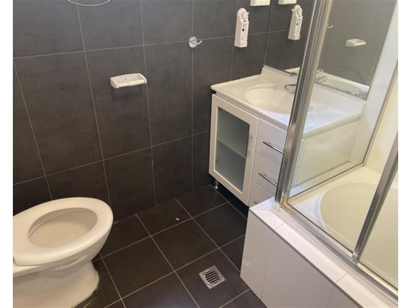 2/207-211 Haldon Street, Lakemba NSW 2195