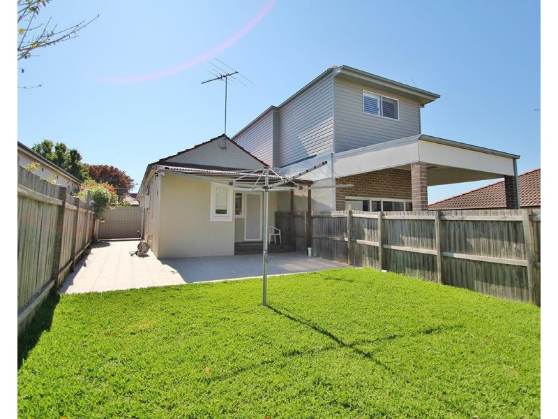 5 Kent Avenue, Croydon Park NSW 2133
