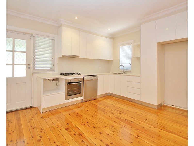 5 Kent Avenue, Croydon Park NSW 2133