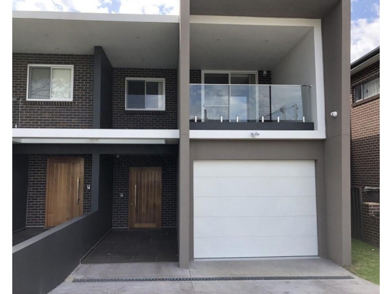 65 Highview Avenue, Greenacre NSW 2190