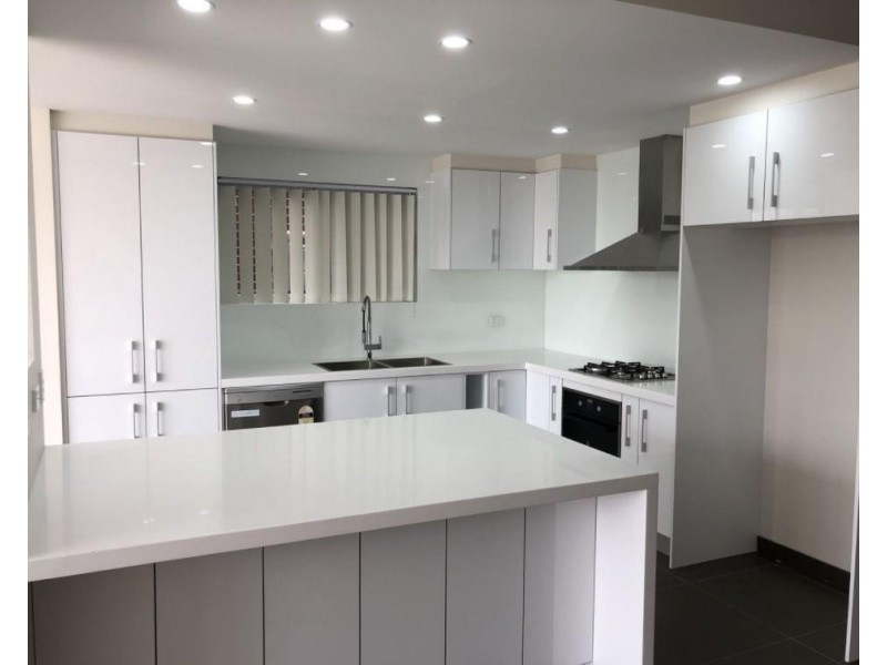 65 Highview Avenue, Greenacre NSW 2190