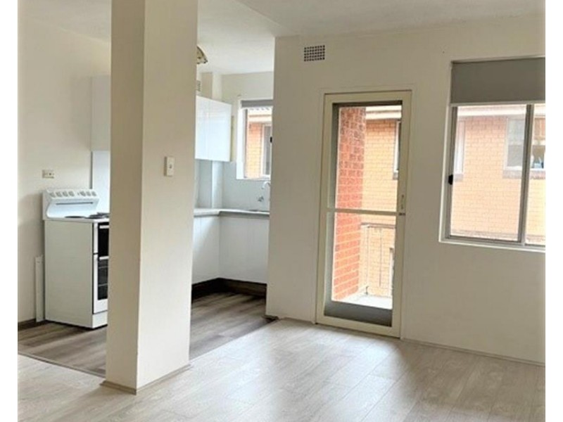 8/23 Rosemont Street, Punchbowl NSW 2196