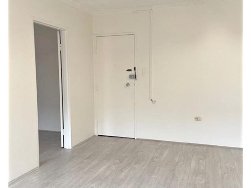 8/23 Rosemont Street, Punchbowl NSW 2196