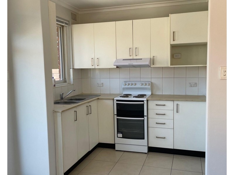 8/14 Colin Street, Lakemba NSW 2195