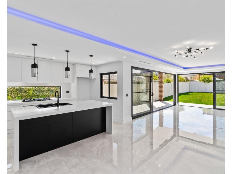 52 Russell Street, Greenacre NSW 2190