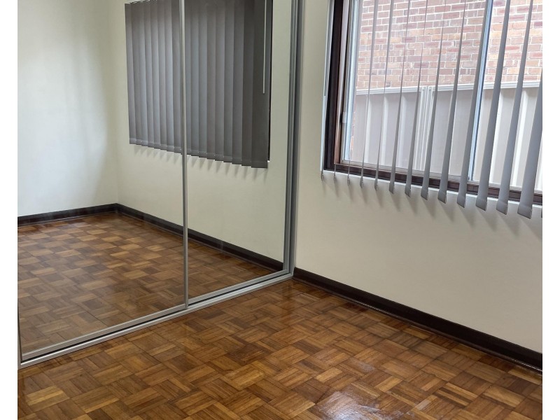 27 Carrisbrook Avenue, Punchbowl NSW 2196