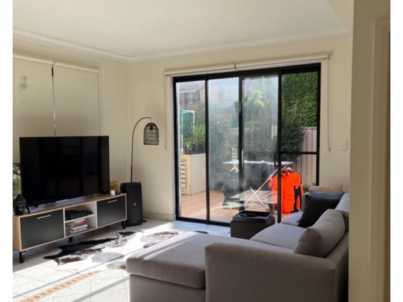 4/71 Claremont Street, Campsie NSW 2194