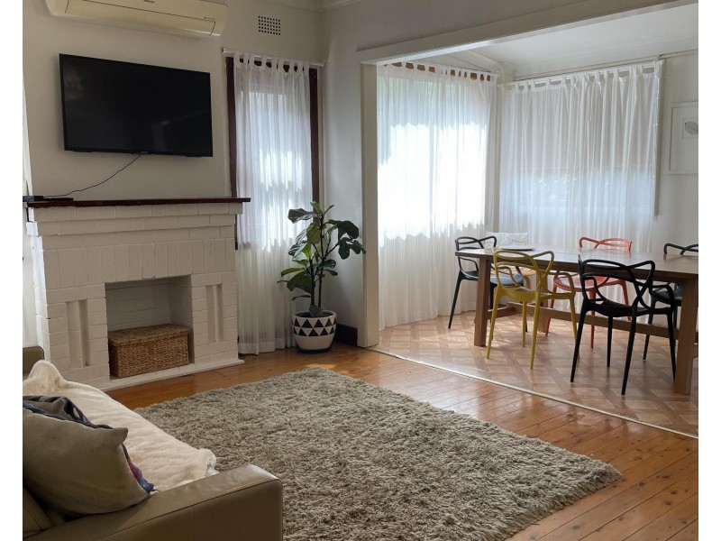 21 First Avenue, Rodd Point NSW 2046