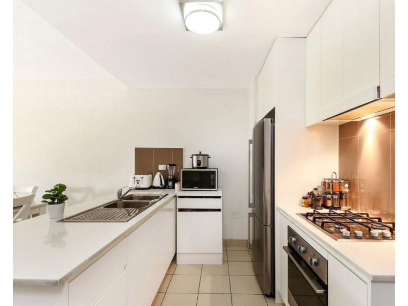 G04/120 James Ruse Drive, Rosehill NSW 2142